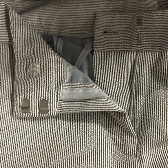 Striped suit - Picture 8 of 8